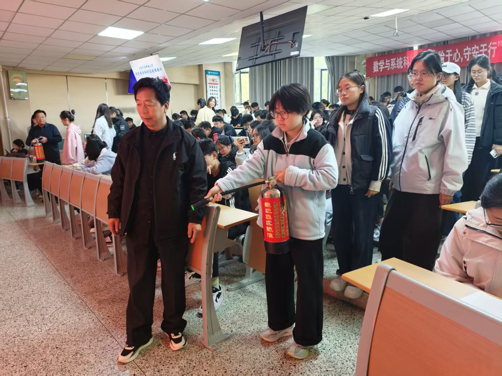 微信图片_2026-10-29_182034_044.jpg